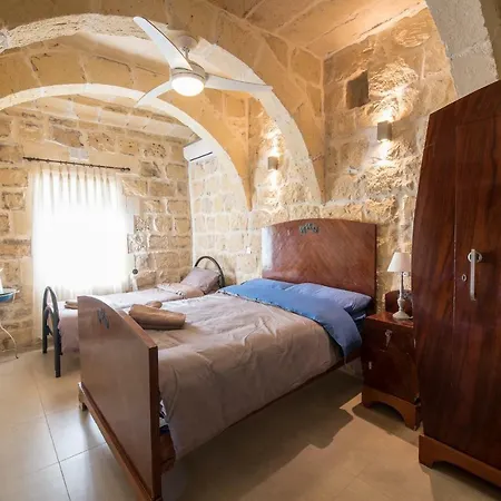Zeppi's Luxury Farmhouse With Private Pool Villa *